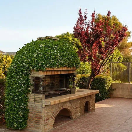 Iro أرغوستولي