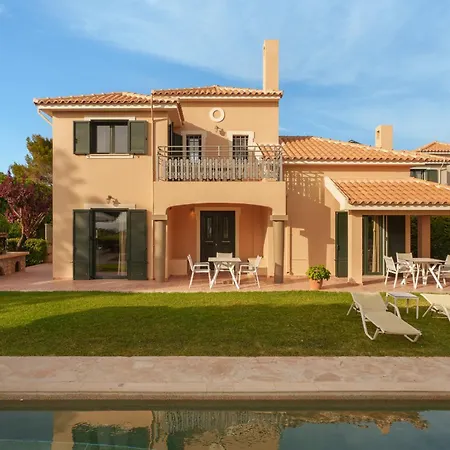 Iro Villa *
